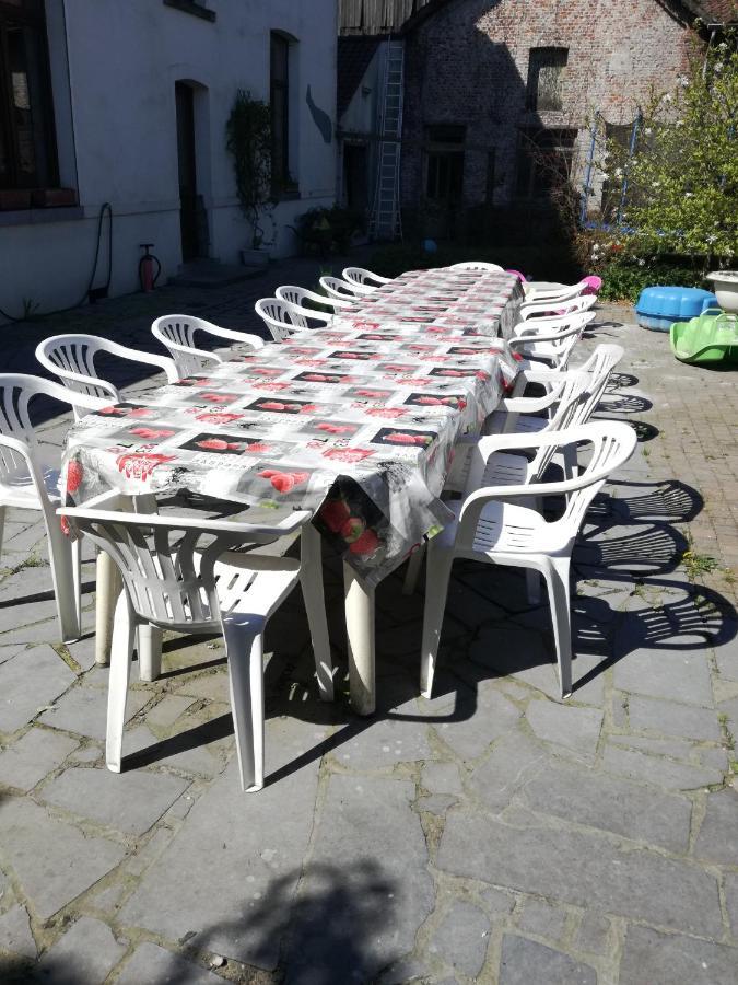 La Hestre B And B Comme Chez Soi מראה חיצוני תמונה